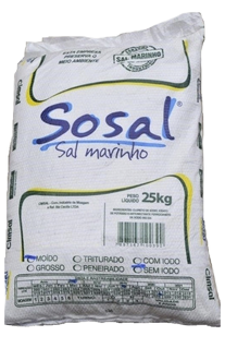 Sal com e sem iodo em embalagem ráfia